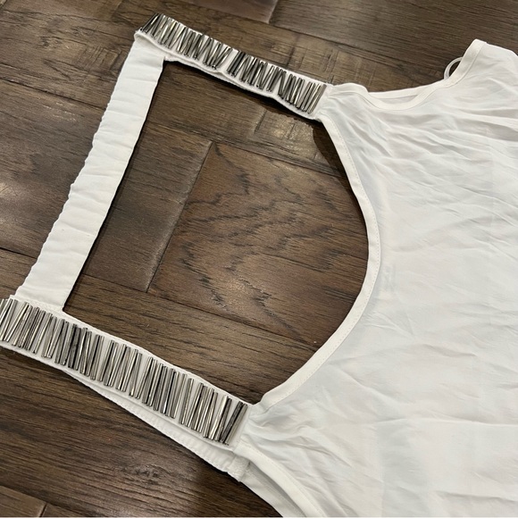Tank Top with Metal Detailing - Picture 4 of 14